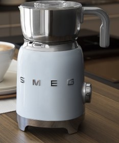 Resim Smeg Mff01pbeu Süt Köpürtme Makinası Pastel Mavi 