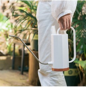 Resim Xindoker Nordik Stilde Plastik Sulama Kasaı - Uzun Eğik Ağızlı Bahçe Bitkileri Sulama Aleti, Hafif Taşınabilir Ve Sızdırmaz 