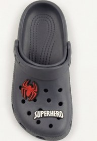 Resim Hero-Clog Macera Serisi - Koyu Gri Maske Figürlü Erkek Çocuk - Bebek Terlik ve Sandalet: Ultra Hafif, Anatomik İç Tabanlı ve Kaymaz Emniyetli Yazlık Çocuk Kapalı Terlik 