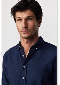 Resim Tudors Erkek Slim Fit Dar Kesim %100 Pamuk Keten Doku Düğmeli Yaka Lacivert Gömlek-26905 
