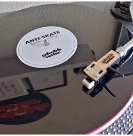 Resim Anti-Skate Kalibrasyon Plağı 