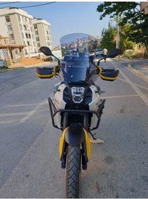 Resim Motocam Qj Svt 650 X Siperlik Ön Cam 2023 2024 Model 50cm Açıkfüme Renkli 4mm Uzun Cam 