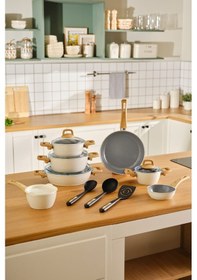 Resim Karaca X Refika Birgül Swiss Crystal 15 Parça Çeyiz Seti 