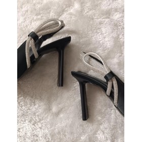 Resim Ruxene Astra Taş Işleme Detaylı, Sivri Burun, Topuk Dekolteli Saten / Mat Cilt 9,5 cm Stiletto 