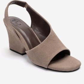 Resim LuviShoes ZYRA Vizon Süet Kadın Dolgu Topuklu Ayakkabı 