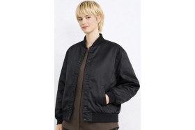 Resim Nike Destroyer Woven Syntehic Fill Oversize Womens Jacket Sentetik Dolgulu Oversize Çıtçıtlı Kadın Ceket Siyah 