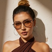 Resim 1 Çift Kadınlar için Geometrik Retro Klasik Moda Gözlük - Hafif Kahverengi Renkli Lensler, Günlük Kullanım ve Sosyal Etkinlikler İçin Dekoratif Aksesuar, Arkadaşlar & Aile İçin Mükemmel Hediye, Şık Tasarım, Trendy Görünüm, Yüksek Kaliteli Lensler, Stil İfade Edici Aksesuar 
