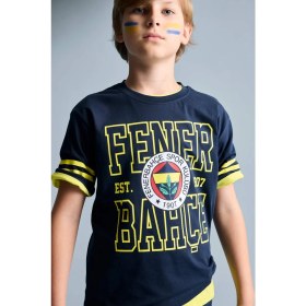 Resim DeFacto Fenerbahçe New Regular Fit Bisiklet Yaka Kısa Kollu Siyah Tişört Erkek Çocuk H7868A826HS 