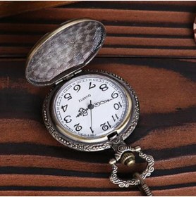 Resim hediyesahibi Kişiye Özel Retro Kartal Kabartmalı Quartz Köstekli Saat-1 