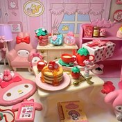 Resim 1 adet Trendy Söylenti Kutusu: Melodi Çilek Evi Kız Bebek Hediye Seti Figür ve Yumurta Süsü ile 