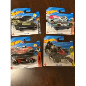 Resim Hotwheels 4 Adet Araba 