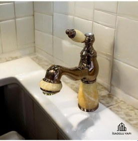 Resim İsaoğlu Yapı Bakır Lavabo Bataryası Bronz Bal Mumu Detaylı Mermer Tasarım Spiralli Uzayabilen Armatür Bakır 