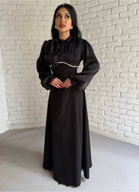 Resim moneta boutique Jülyet Yaka Bağlama Ve Taş Detaylı Tesettür Abiye 