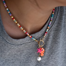 Resim Kadınlar için Retro Renkli Denizyıldızı Kolye, Çok Renkli Boncuklu & Altın OT Toka - Günlük ve Parti Takısı, Yıl Boyu Kullanılabilir Aksesuar, Rahat Tasarım, Yapay Boncuk 
