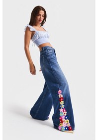 Resim Itsbasic Kadın Mavi Renk 2w5-5 Palazzo Fit Renkli Çiçek Örgü İşlemeli Özel Tasarım Denim Jean 