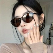 Resim Bir çift Kore Kedi Gözü Gözlüğü, Ins Ultra Hafif Moda Anti, Büyük Yüz İnce Sıcak Kız Retro Gözlük Güneşlik Trendi 