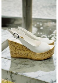 Resim Kadın Mantara Beyaz Cilt 10 Cm Dolgu Topuklu Mantar Taban Önü Arkası Acık Ayakkabı Beyaz 