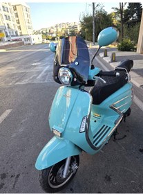 Resim Motocam Skyjet Bellina Ön Cam 2024-2026 Model 37cm Siyah Renkli 4mm Aparatsız 