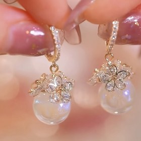 Resim Elegant Floral Zirkonyum & Sahte İnci Sallanan Küpeler - Beyaz Sahte İnci & Alaşım Takı ile Parlak Vurgular, Kadınlar için Şık Hediye 
