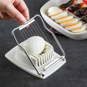 Resim Plastik Saplı Paslanmaz Çelik Yumurta Dilimleyici - Yumurtaların, Meyvelerin ve Sebzelerin Hassas Dilimi İçin Manuel El Tipi Mutfak Aracı - Ev ve Restoran Kullanımı için Dayanıklı ve Kolay Temizlenebilir Tasarım, Restoran Mutfak Eşyaları | Manuel Yumurta Dilimleyici | Dayanıklı Plastik Sap, Sert Haşlanmış Yumurtalar İçin Yumurta Dilimleyici 