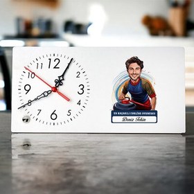 Resim Karikatürlü Erkek Curling Oyuncusu Masa Saati 