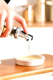 Resim ThenTech Sızdırmaz Başlıklı Yağdanlık Şık Metal Gövdeli Yağdanlık Modern Tasarım Sızdırmaz Yağdanlık Şişesi 