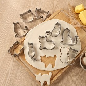 Resim 1/5/9 adet Paslanmaz Çelik Karikatür Hayvan Şekilli Kurabiye Kesici, Kedi, Pişirme Bisküvileri için, Noel, Cadılar Bayramı, Bakerya Araçları, Mutfak Aksesuarları 