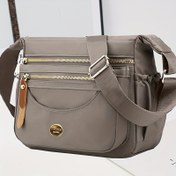 Resim Erkekler ve Kadınlar için Şık Siyah Günlük Omuz Çantası, Ayarlanabilir Crossbody Kayışı & Üst Saplı Unisex Casual Naylon Messenger Çanta - Çoklu Fermuarlı Bölmeli, Metalik Fermuar Kapatma 