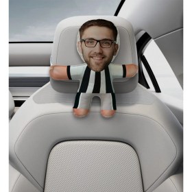 Resim Bk Gift Kişiye Özel Siyah Beyaz Futbolcu Tasarımlı Araç Koltuk Bebek Yastığı-1 