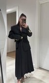 Resim Siyah Pileli Midi Boy Kloş Etek 