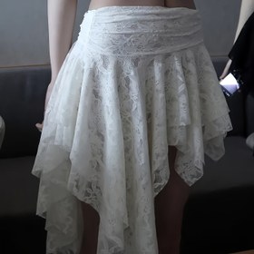 Resim Y2K Tarzı Kadınlar İçin Dantel Kontrast Etek - Asimetrik Kılçık, Geniş Bel Bandı, Nefes Alabilen Naylon-Spandeks Karışımı, Makinede Yıkanabilir Yazlık ve Ofis Giyim 