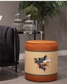 Resim Figüratif At Tasarımlı Puf Kumaşı Süettir. Uluslararası Solmama Sertifikasına Sahiptir. Çok Renkli 