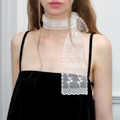 Resim Vintage Fransız Esintili Dantel Çiçek Nakışlı Bandana - Kadınlar İçin Hafif Şal, Yazlık ve Yıl Boyu Kullanım, Günlük Aksesuar, Tatil, Sevgililer Günü, Boyun Örtüsü, Trendy Başörtüsü, Zarif Kumaş 
