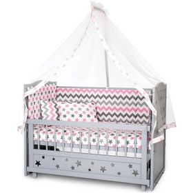 Resim Ahşap Beşik Anne Yanı Beşik Gri 60x120 Pembe Yıldız Çift Yastıklı Uyku Seti Yatak Pembe 