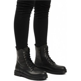 Resim Siyah Cilt Kürklü Bağcıklı Fermuarlı Kaymaz Kadın Bot 525383 Z Siyah 