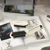 Resim 1 Adet Taşınabilir Mini Katlanabilir Saç Fırçası Dahili Ayna ile - Süt Beyazı, Pürüzsüz Şekillendirme & Saç Derisi Masajı için Kauçuk Kıllar, Dayanıklı ABS Sap - Tüm Saç Tipleri için İdeal, Seyahat Dostu 
