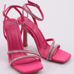 Resim Dgn 2026 Kadin Silver Taşli Bilekten Kemer Bağlamali Topuklu Sandalet 2026-2219-R3045 Fuşya 