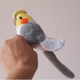 Resim nildamigurumi Amigurumi Oyuncak Kuş Gri Beyaz Sultan Papağan Sesli 