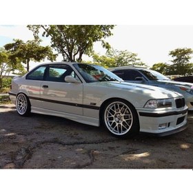 Resim Bmw E36 M Marşpiyel Takımı - Plastik - Parlak Siyah 