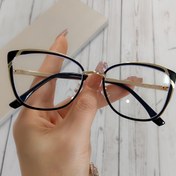 Resim Yeni Oval Metal Çerçeve Renkli Kapatma Kadın Gözlükleri, Baharli Kilitlerle Şık ve Çok Yönlü, Minimalist Tasarımıyla 