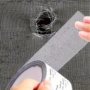 Resim 99.82 cm güçlü yapışkanlı fiberglas ağ tamir bandı, yurt ekranları ve perdelerin su geçirmez kendinden yapışkanlı onarımı için uygun, ekranlar ve perdeleri tamir etmek için ideal 