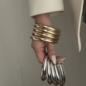 Resim 4 Parça Minimalist Şık Zarif Günlük Kişilik Abartılı Eski Para Tarz Parlak Bileziği Kadın için, Tatil İlgi Akış Yemek Randevu Seyahat gündeliy giysiler (Hafit Renk Çeşitlemeler), Bayanlar zincirleri şekerli süslülere sahip, Ýaşlyklaryň aksesuaralryny we wintage charm bilen bezelendir, ýokarkylara laým birewlikdir. Moda sevärän kelläni üpjyn edip bolup durandyr 