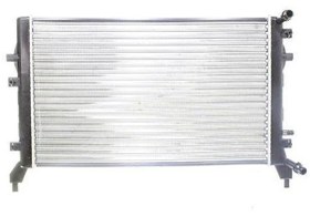 Resim Volkswagen Passat 2011-2014 Model Arası Su Radyatörü Valeo Marka 1K0121251BN 