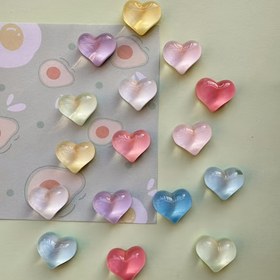 Resim 10 adet Sevimli Kalp Şeklinde Pastel Akrilik Buzdolabı Mıknatısları - Beyaz Tahtalar, Dolaplar ve Mutfak Aksesuarları için Parlak Dekoratif Mıknatıslar - Ev, Ofis Dekoru ve Anneler Günü Hediyeleri için mükemmel 