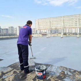 Resim Izower M1 Süper Elastik Su Yalıtım Kaplaması Beyaz 18 kg 