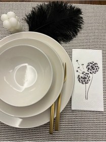 Resim Siyah Yaldızlı Beyaz Hindiba Çiçeği Baskılı Garson Katlama Peçete 16 Lı 