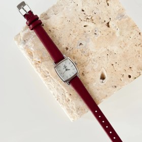 Resim Vesce Atelier Noctura Gümüş Bordo Kordon Saat 