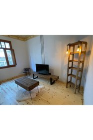 Resim NINE WOOD Kütük Ahşap Salon Konsepti 