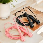 Resim Erkekler ve Kadınlar için Ayarlanabilir Anti-Tangle Hafif Atlama Halatı - Ergonomik Tutacaklar ile Dayanıklı PVC Hız Halatı, Siyah / Pembe / Mavi / Sarı / Yeşil / Turuncu Seçenekler, Karşıtı, Boks Antrenmanı ve Yağ Kaybı için Ev Spor Salonu Egzersizi, Boks Antrenman Ekipmanı, Şık Tasarım, Pürüzsüz Dokunuş 
