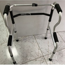 Resim Ithal Kalkma Destekli Hasta Yürüteç 